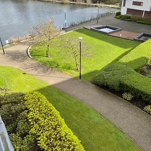 https://beautiful-apartment-in-cardiff.cardiffhotelswales.com